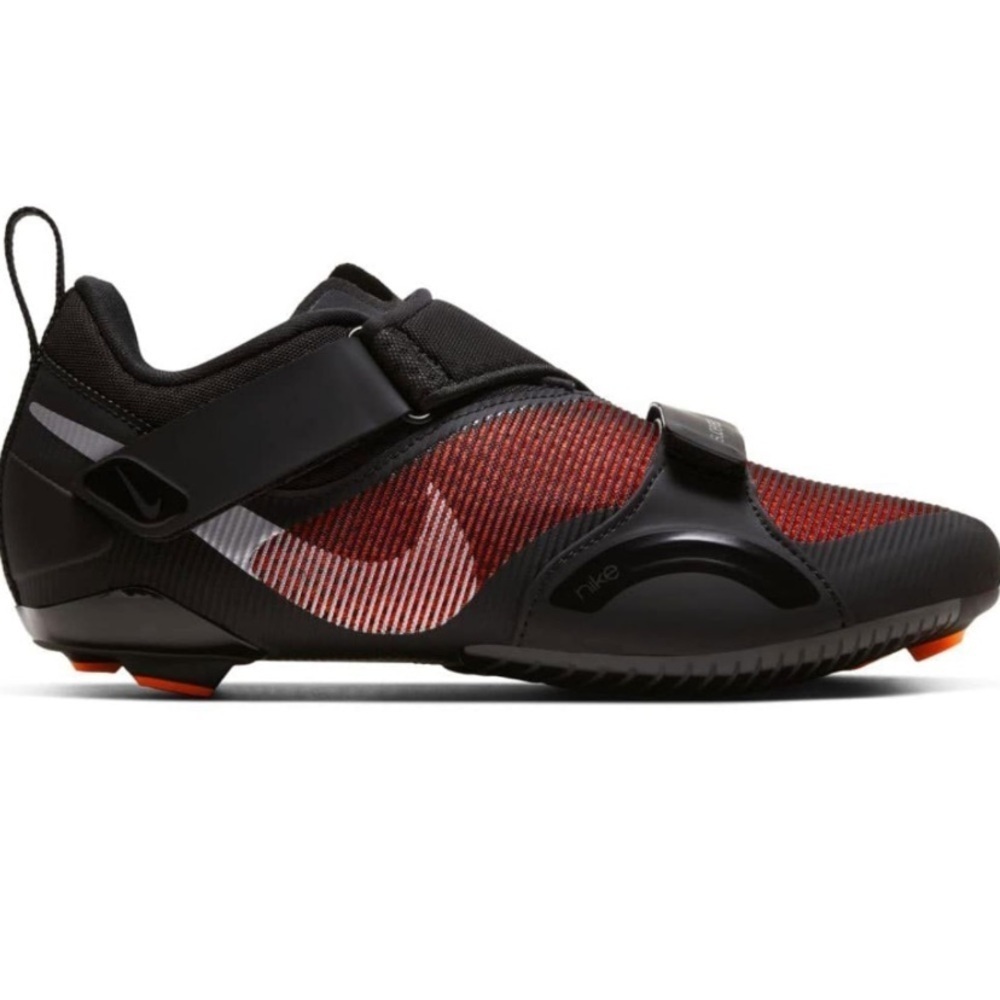 Nike SuperRep Cycle
Black Hyper Crimson